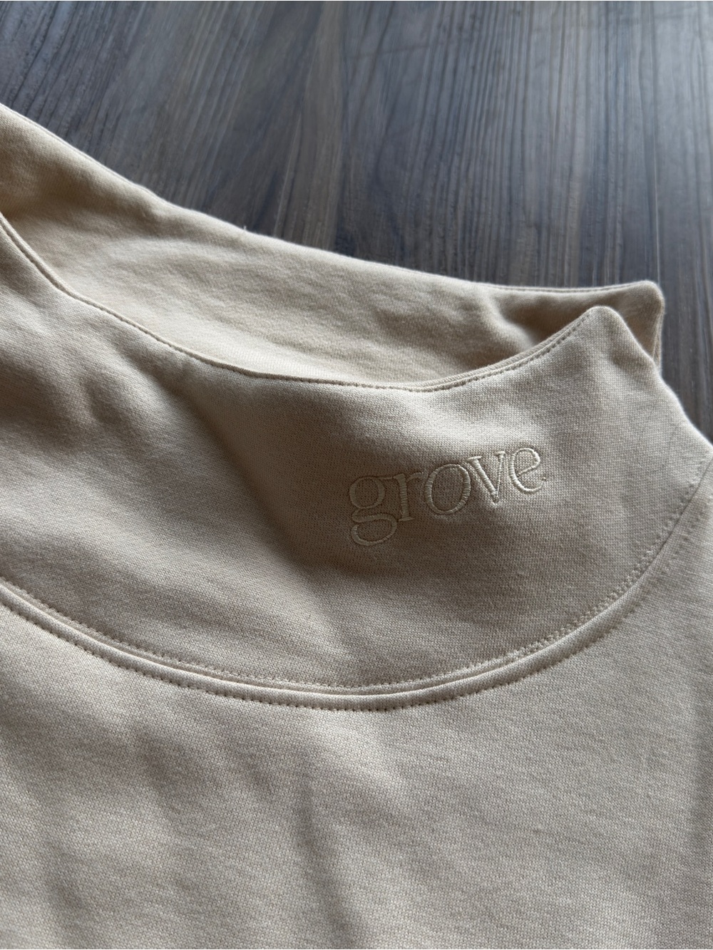 Grove the Brand Mock Neck Sweatshirt - Picture 3 of 4